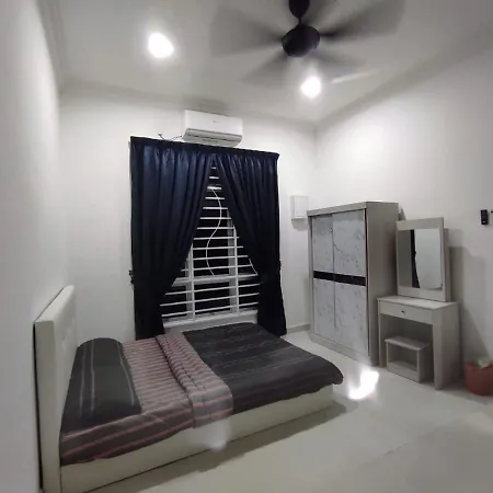 Bb D'Velodrom Homestay Dungun Exterior photo